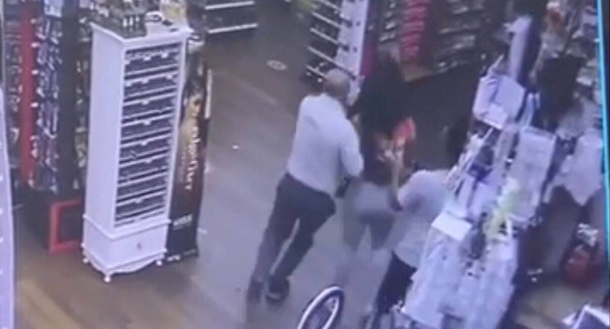 Screenshot from security video 1.PNG